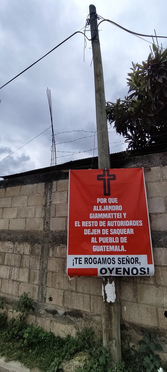 ThelmaCabreraP2's tweet photo. Hartazgo de la población, desde Cunen Quiché. https://t.co/sl7pEv05BM