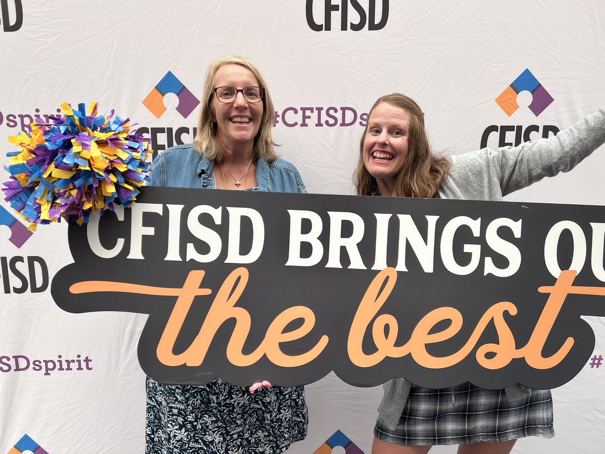 Julie Mayer tweet media