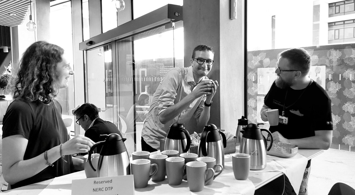 HeartMeltingIce's tweet photo. When it's #Day4 & this sort of #smile is on everyone's face, you know: it's going well. We still fight through our #writing challenges & have #fun. 😌😊😀 Thought of me, a 2nd-year PhD student: These are probably the #TimesToRemember when #phdlife is rocky, especially at the end. https://t.co/bPhHQShWR0