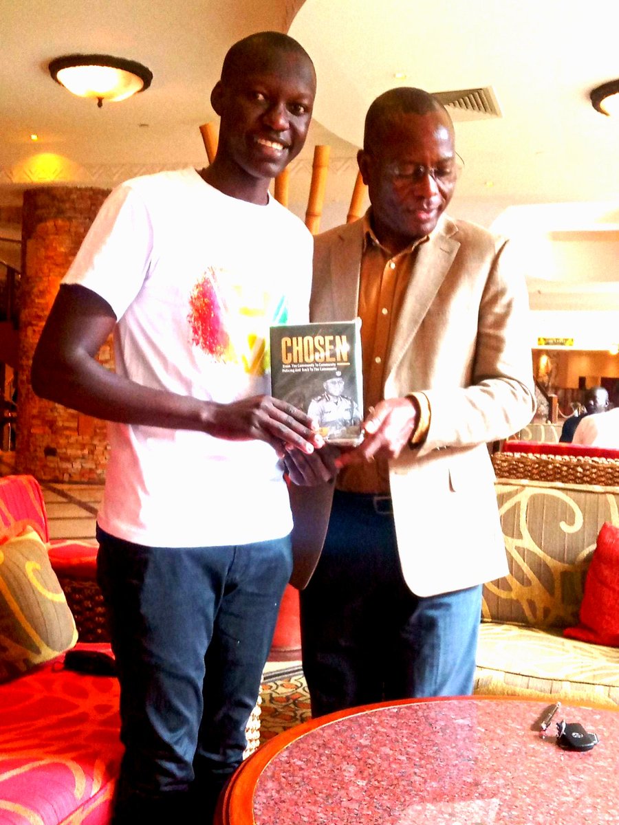 ClaverKalule's tweet image. It was on Tuesday when I requested for a copy of The @choosenbook from Mr. @AKasingye  and told me he would be in Kampala today Thursday. I contacted him very early to meet him. At 11:10 am, I received mine without pay. Thank you Sir for the good heart, inspirations and advise.