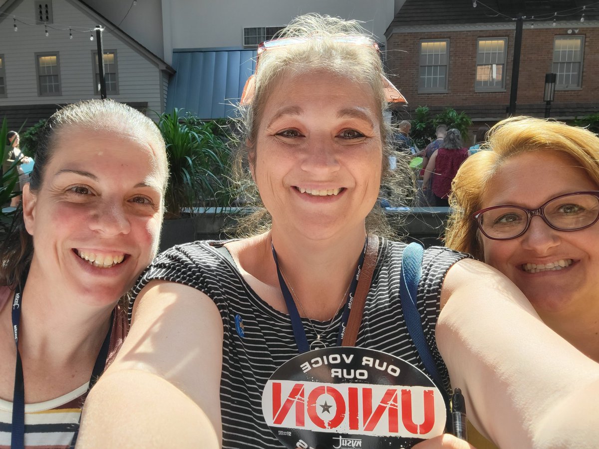 Working with Presidents from across the state to strengthen our noble profession with <a href="/nysut/">NYSUT</a>
@AndyPallott #nysutstrong