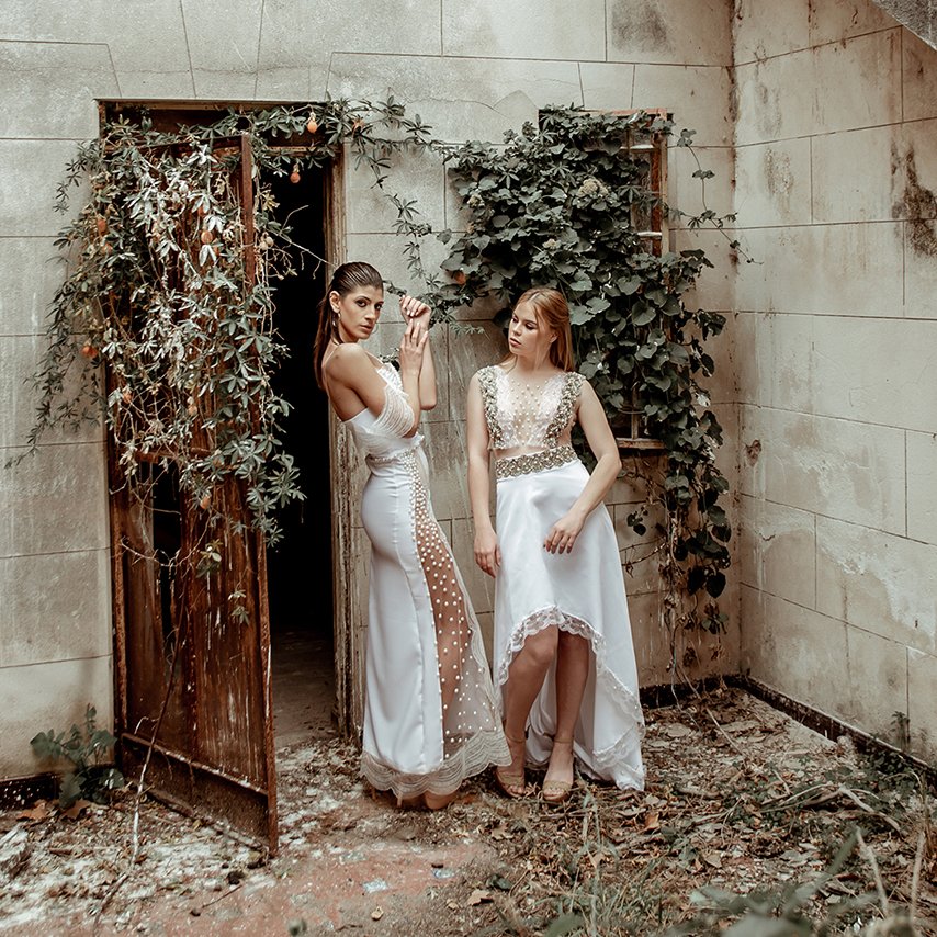 inspanishmgz's tweet photo. Ecléctica
Foto #EmanuelReichel @DrumsEmaa
Diseño #LorenaGuadalupeMontero

#bride #wedding #dress #beautyeditorial #huatecouture #womanstyle #bridalfashion #luxury https://t.co/7ReTF68hHi