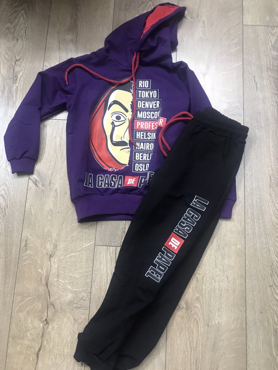 HELE BAKIN KİM GELMİŞ 😀😀😀

Bu cici takımları beğendiyseniz KAÇIRMAYACAKSINIZ EFENDİM 😎

Çünkü bir defa kaçtı mi tekrarı olmuyor :((

Yaş ve fiyat bilgisi için lütfen DM 😇😇😇😇😇😇😇😇