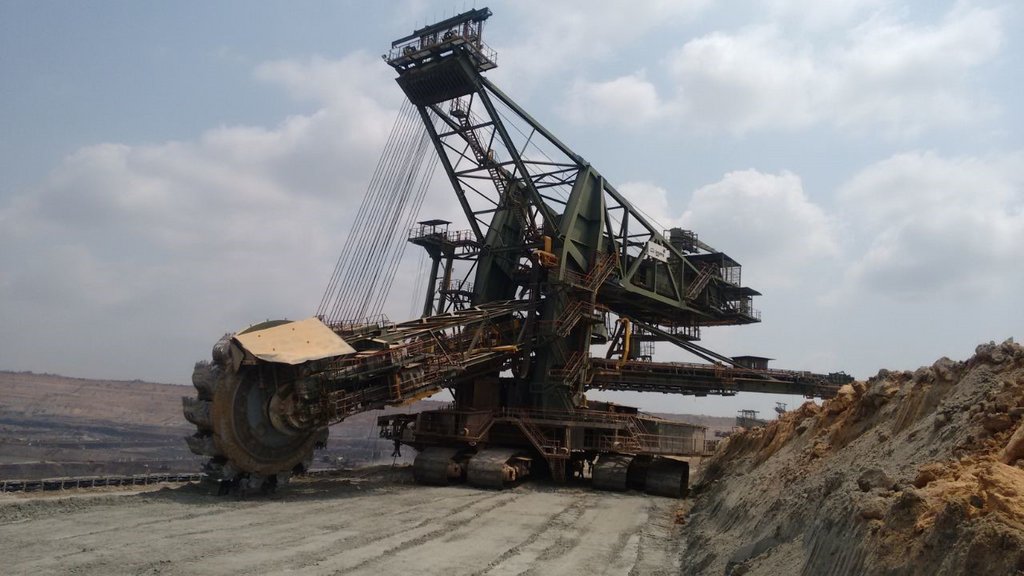 im_mining's tweet photo. Recent projects for #coalmining major @nlcindialimited draw on @TakrafGroup's capability to deliver tech & aftermarket expertise. It is supplying two #bucketwheel #reclaimers; it was also contracted to relocate a #stacker & reclaimer from another OEM https://t.co/B02Gs6EZLE https://t.co/W4fKY4PMQ6