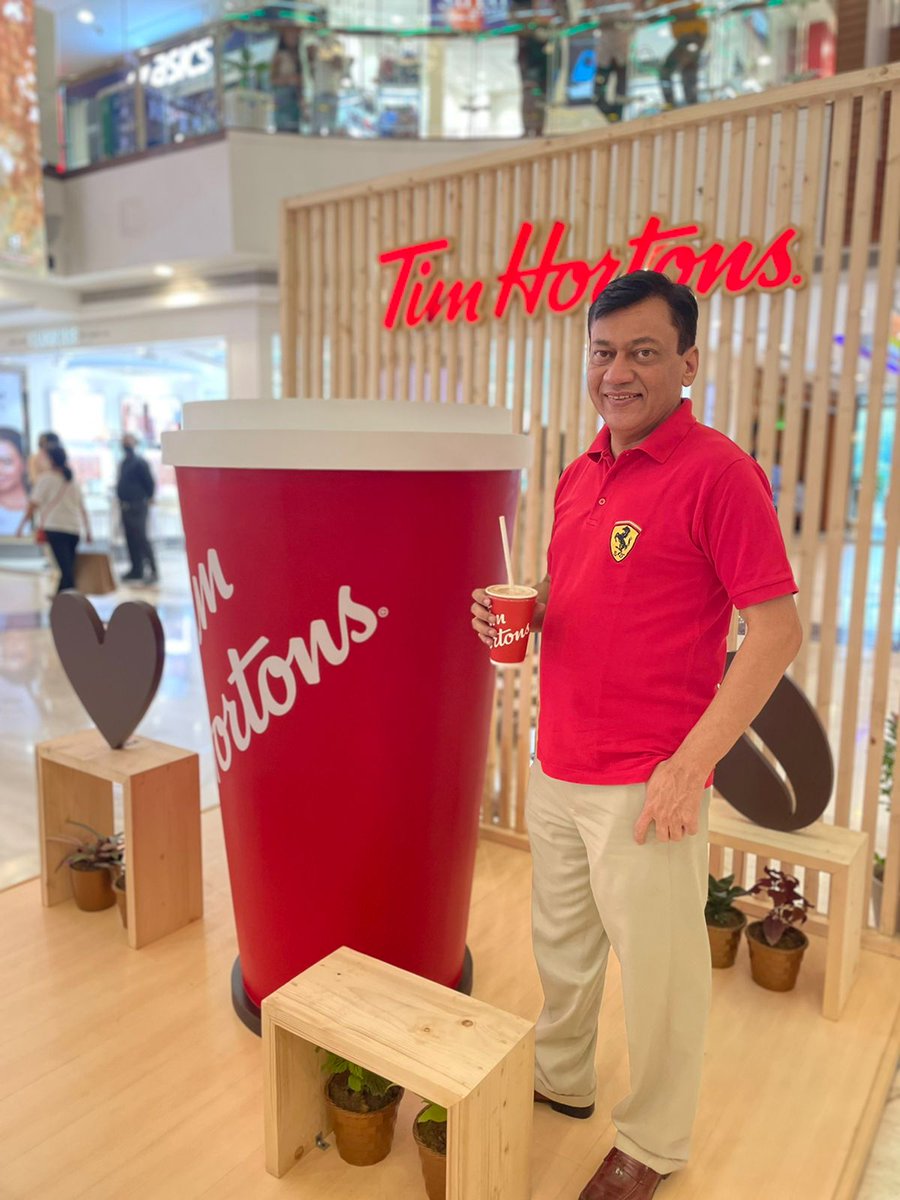 BhuvanLall's tweet photo. Sensational stuff! @TimHortons in India! 
First-day first show at @SelectCitySaket #timbits #FrenchVanilla &amp; #IcedCap are some of my favorite things! @TimHortonsIndia - Let us all do it! @HCCanInd  🇨🇦 https://t.co/zZ8dqXoLfo