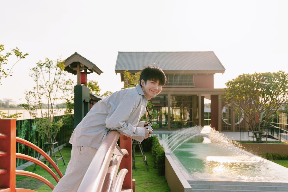 smnbiulv's tweet photo. what a BIU-tiful sight 💙🍃☀️
— #buildjakapan #เจ้าแป๊ะยิ้ม https://t.co/PdPtWCQsJR