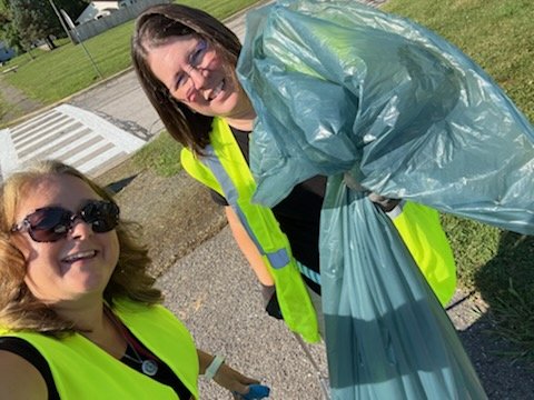 GMNorth's tweet photo. The Middle School North Staff had our annual cleanup of the neighborhood this morning!  @GMschools https://t.co/pC41vNPgdp