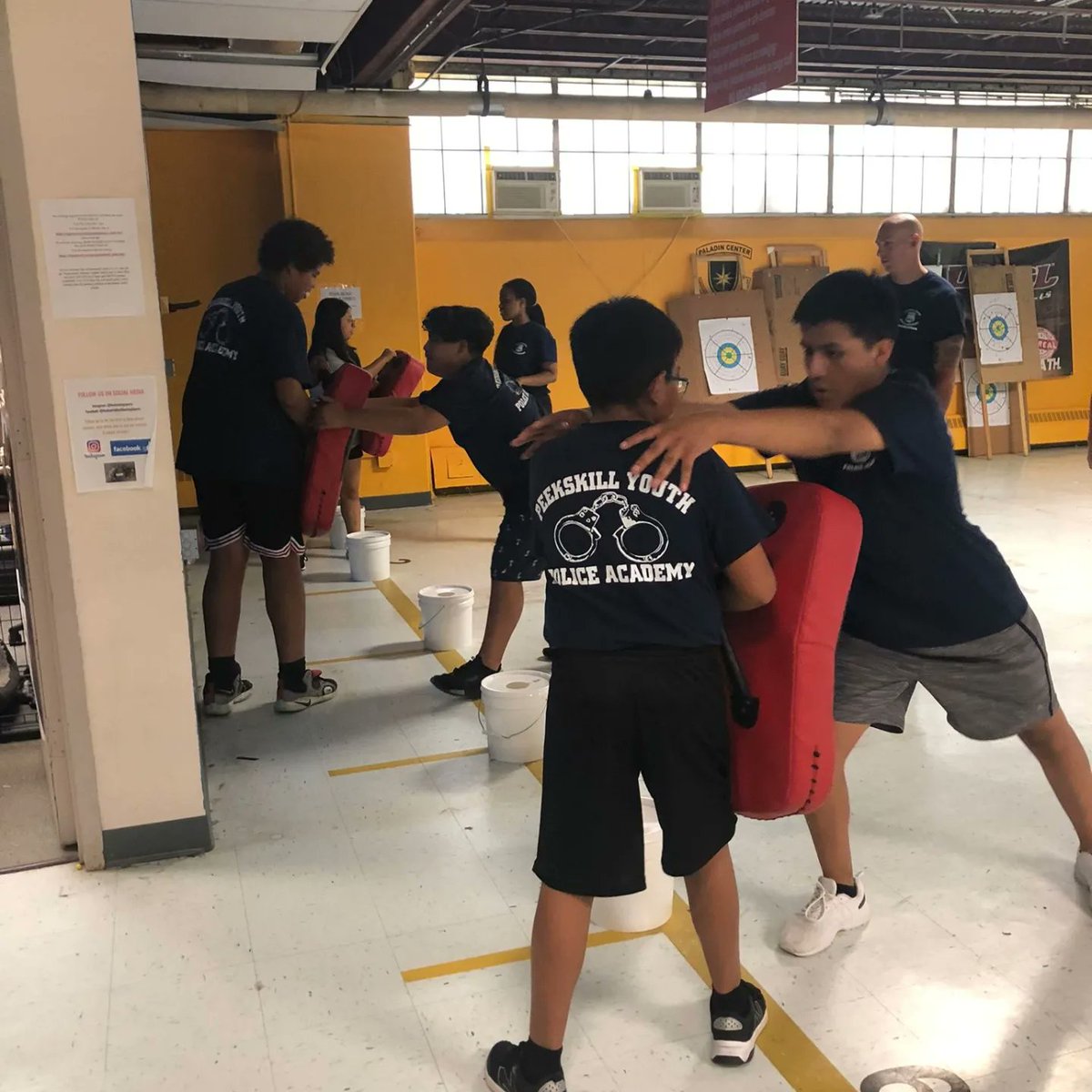 peekskillpolice's tweet photo. Defensive Tactics and Physical Fitness Training Day at the Peekskill Youth Police Academy! 

#CommunityPolicing 
#PeekskillPolice https://t.co/SHd6Q88c5y