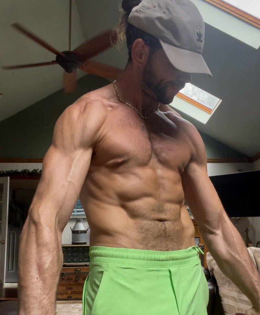 _SteakAndEggs's tweet image. From Big Pharma to Mother Nature
From OxyContin to Steaggs
From Lost to Learning
From severe depression to lover of life
From addict to addict
I tried fighting my addictive nature, it was a fool’s errand.
I’ve channeled my addictive nature from a burden into an asset.