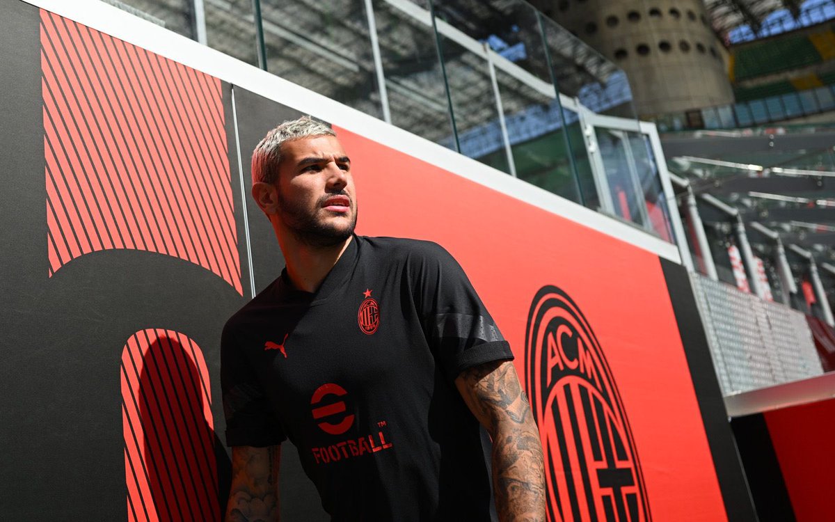 TheoHernandez's tweet image. 💭 A 🆕 season is coming! 🔜 @SerieA ⏳😄 #SempreMilan