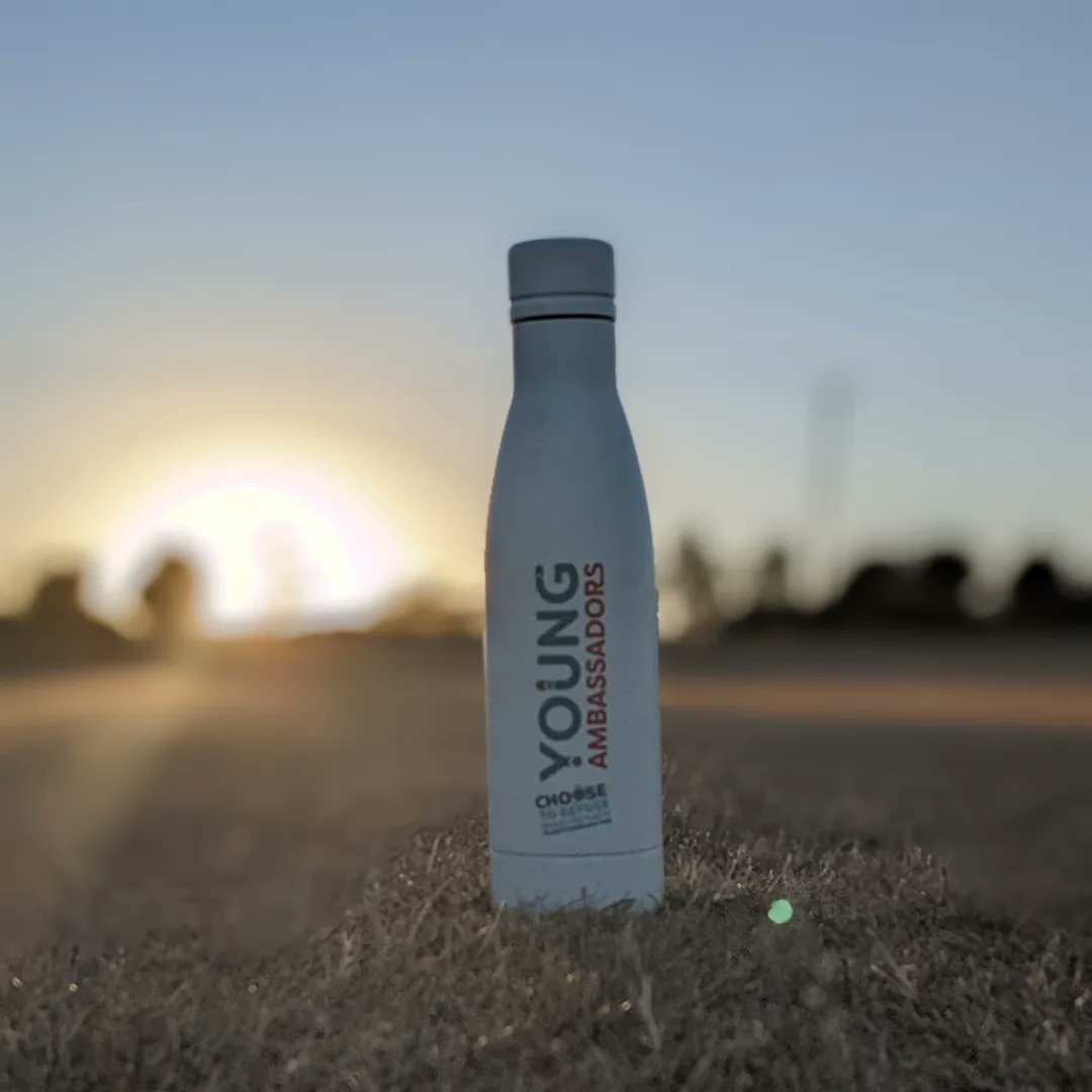 lucyplaysgolf's tweet photo. Great evening on the course @AshValleyGC with my @GolfAmbassadors bottle, definitely needed in this weather! ☀️

@EnglandGolf @golffoundation #TheSustainabilityDrive @tizzyb https://t.co/oWBInDe0XL