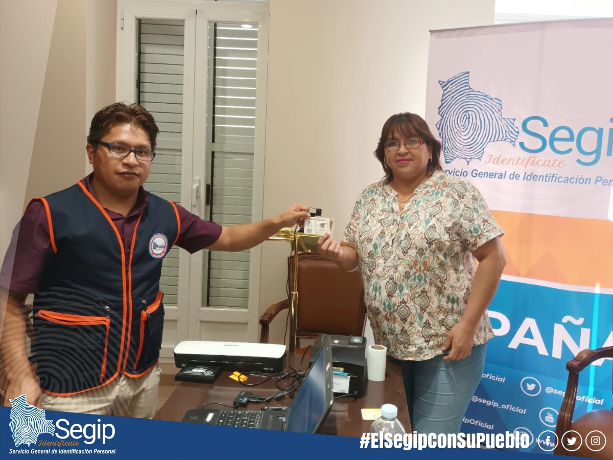 OficialSegip's tweet photo. #España | Nuestra #BrigadaConsular se encuentra emitiendo Cédulas de Identidad y Licencias para Conducir sin cita previa a nuestros compatriotas bolivianos en Valencia.
¡Los esperamos hasta mañana, de 08:30 a 14:00 en las oficinas del Consulado! https://t.co/HyP6Wx502J