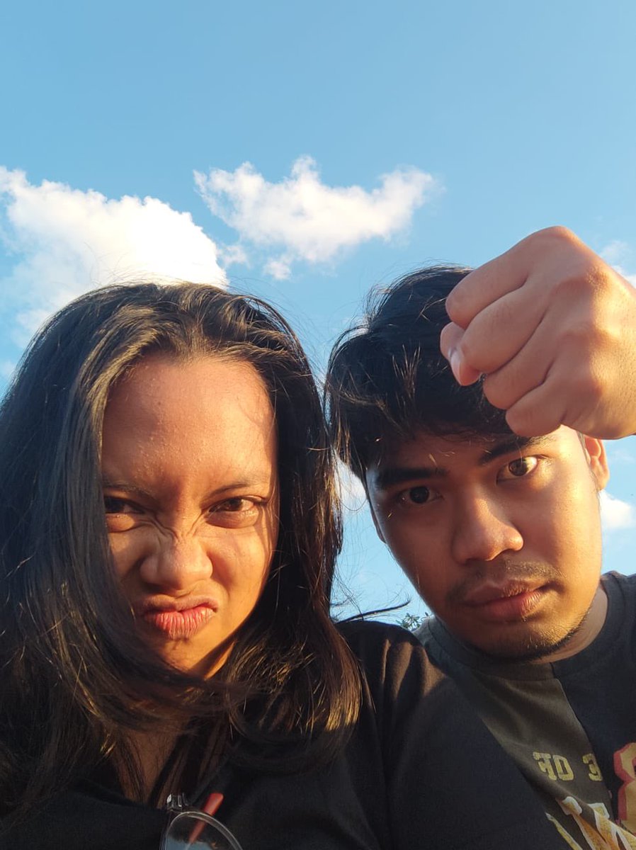 Biar pernah uplod aja si