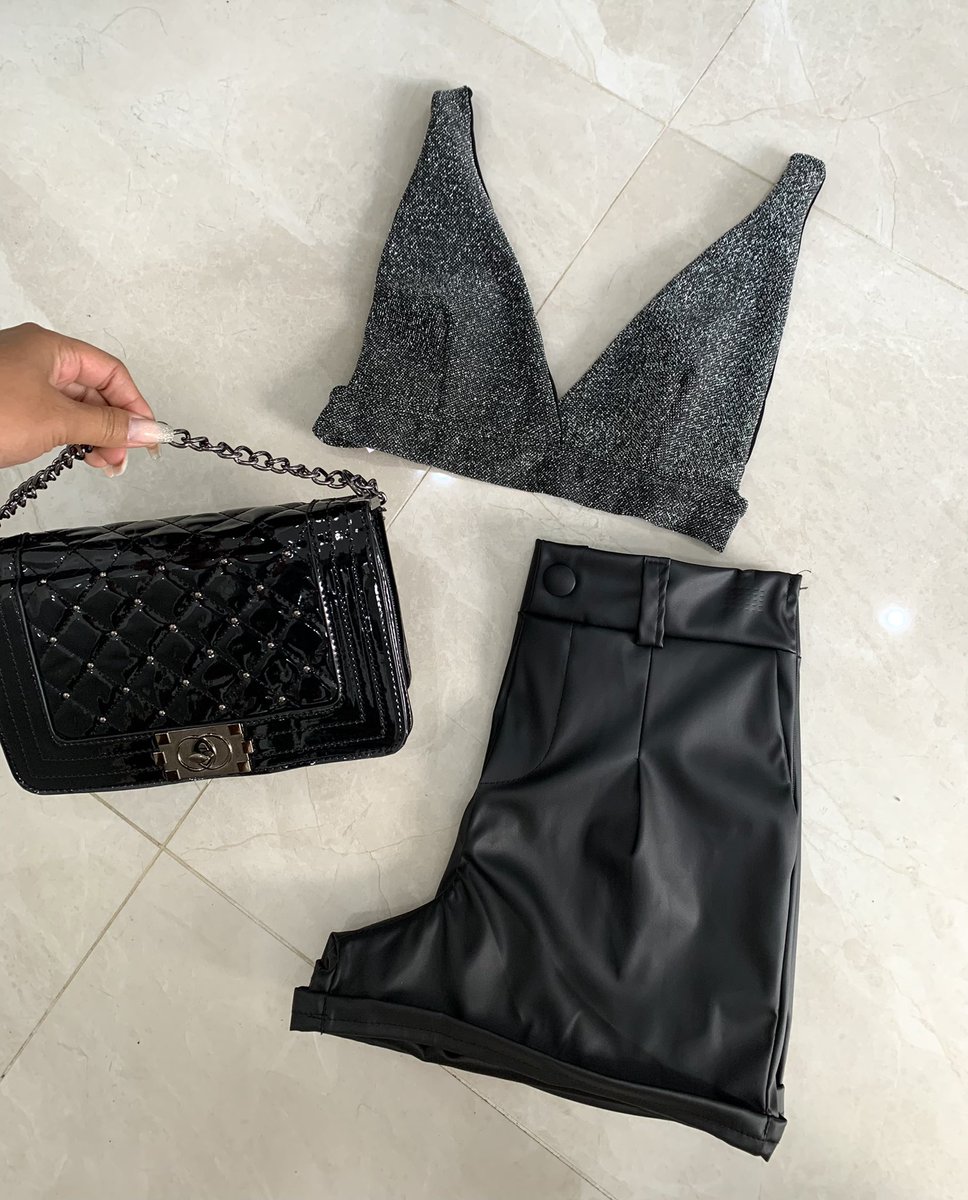 _storecarolina's tweet photo. NEWSSSSSS ✨

📌 Entregamos Via moto boy “Uber flash” 
Consultar a taxa de entrega.

📌 Temos nossa loja física, End: R: Barroso 216.

📌 Consultar tamanhos disponíveis, via dm, insta @_storecarolina ou wpp (21) 96612-9154 

Quem gosta de se vestir bem, veste Carolina Store 💃🏻😌 https://t.co/0OYxPJDJ8F
