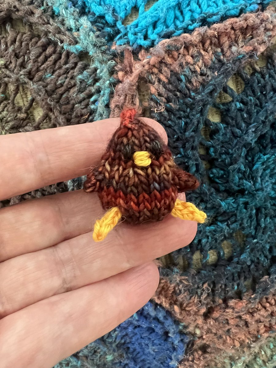 JeanetteMendell's tweet image. When you don’t like your to-do list, knit a tiny chicken 🐔 🧶 #knitting