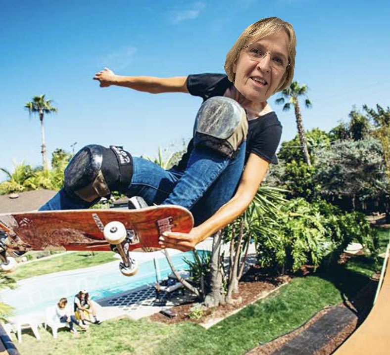 MrsM___'s tweet photo. So #TeamHaem are a bit worried about @SayersLou 😂🏃🏼♀️💨 She’s taking this #AHPsActive #WeActiveChallenge thing really seriously… #AllActivityCounts https://t.co/cfQ2VJdSYN