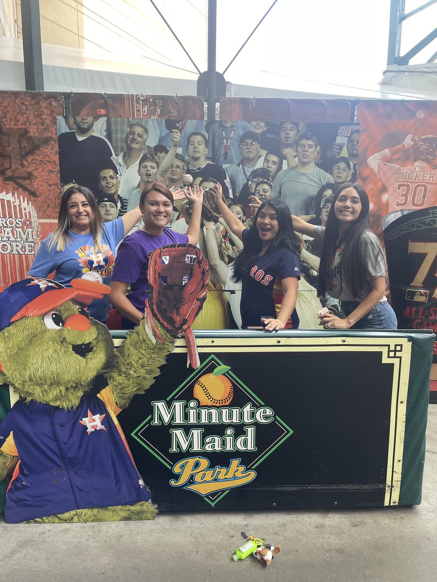 norma lopez tweet media