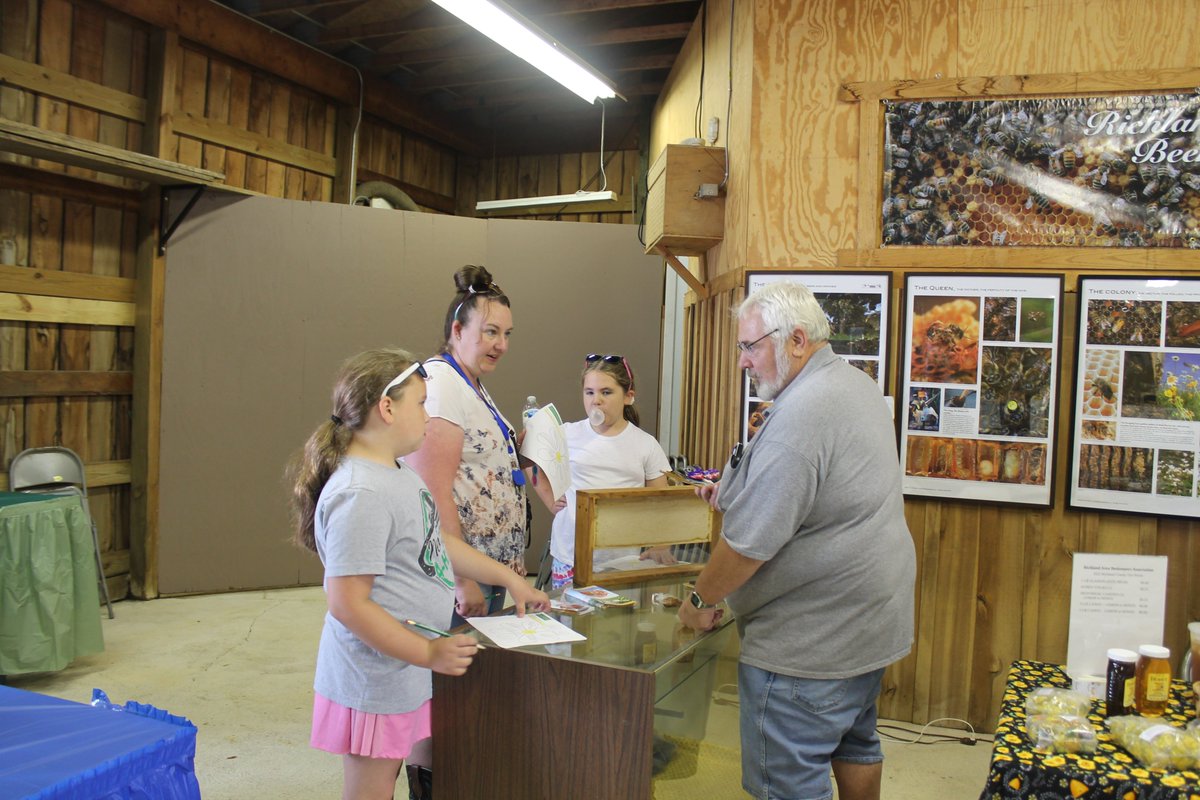 RichlandSWCD's tweet photo. Look what fun everyone had at yesterday's Scavenger Hunt! Make sure to join us again next year!
https://t.co/6pyYKWAJze
#rcfair https://t.co/dtd2Q3hctW