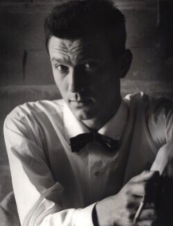 DADiClementi's tweet photo. DVR set for Laurence Harvey on #SummerUnderTheStars ! He’s often inscrutable, but I do love the bravery of tortured gay actors.
#TCMParty #LifeAtTheTop https://t.co/fQSMVPgW1k