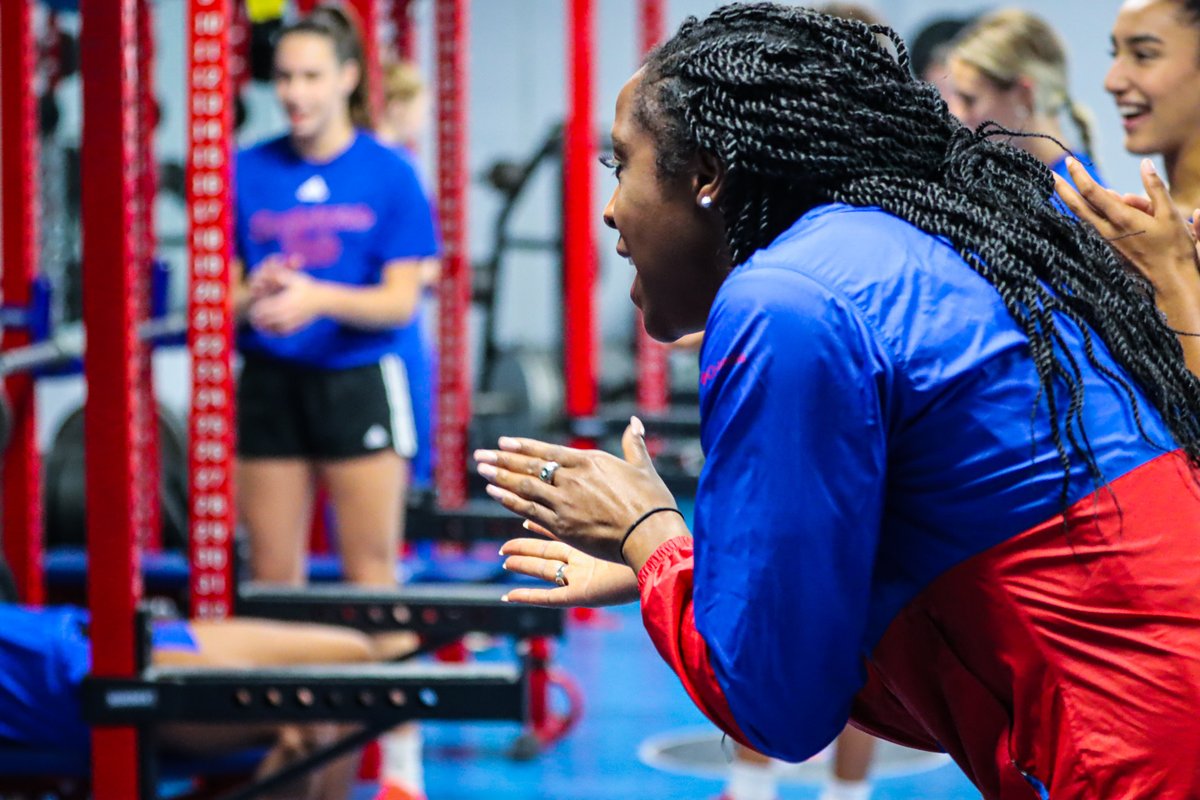 LATechVB's tweet photo. Brought the energy ‼️

#LeaveItBetter https://t.co/FH9UKDMzm2
