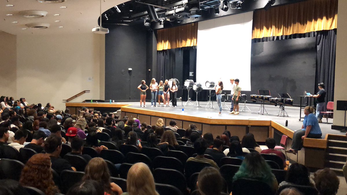 Seniors lead the first grade level assembly of the year at Cibola. Graduation will be here before we know it! #APSConnects