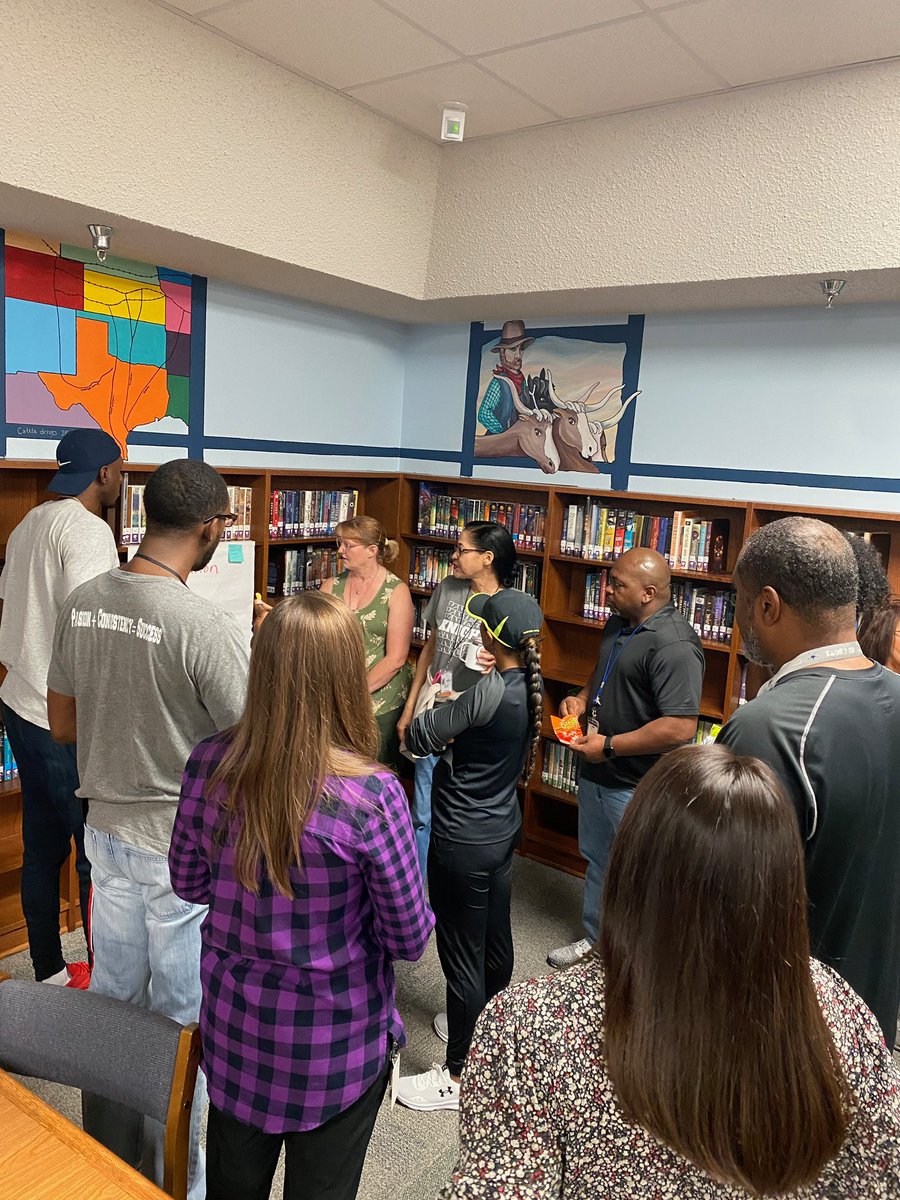 MISD_SpEd's tweet photo. WAY TO GO TAH @HowardMSknights !! Region XI Coteach Training! Collaboration at its Best!! @ESCRegion11 #BetterTogether #MISD #MISDSpEd https://t.co/RVhB0x8VTP