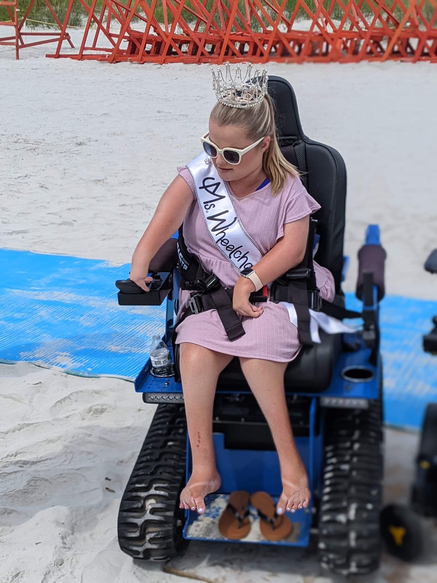 MsWheelchairUSA's tweet photo. Who doesn’t like to spend time at the beach? @Sara_Gaver #MsWheelchairUSA 2022 shares about her accessible beach trip. #disabilityPageant #AccessibleTravel #MWUSA https://t.co/PNTZZFKvUx