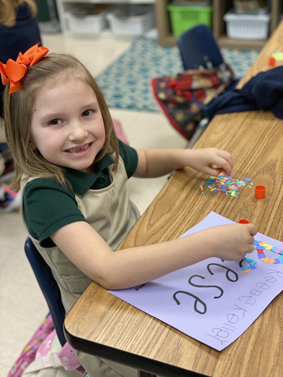 Learning about and counting the letters in our name #EXTRAordinary @DicksonTigers