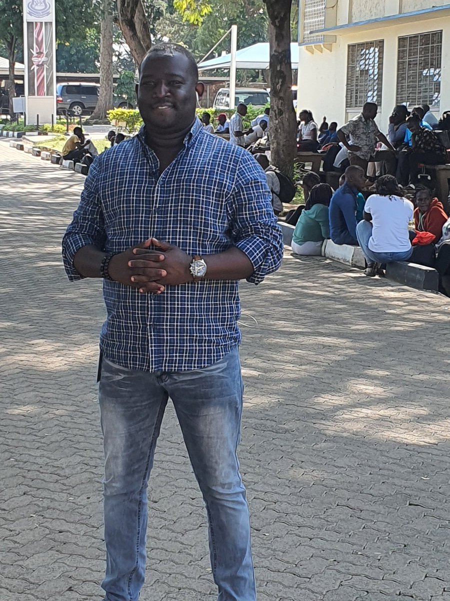 NastehaMoha's tweet photo. BBC Swahili team#Kenya 🇰🇪 decides#2022 https://t.co/8HVXf07mxb