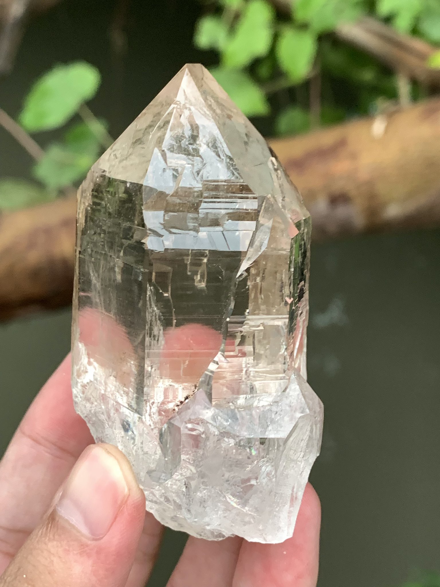 パキスタンスカルドゥハシュピ鉱山水晶No1179 インテリア小物 置物 ...