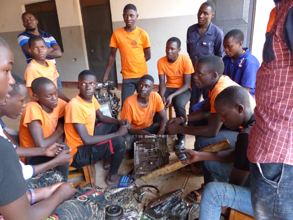 oneheartuganda's tweet photo. Vocational school skill-building has a proven track record for getting young adults into viable jobs in Uganda, where roughly 75% of its population is under 25 years old. Read about our vocational scholarship program for students.https://t.co/veoLoFWfCJ https://t.co/TRHAhDY7iY