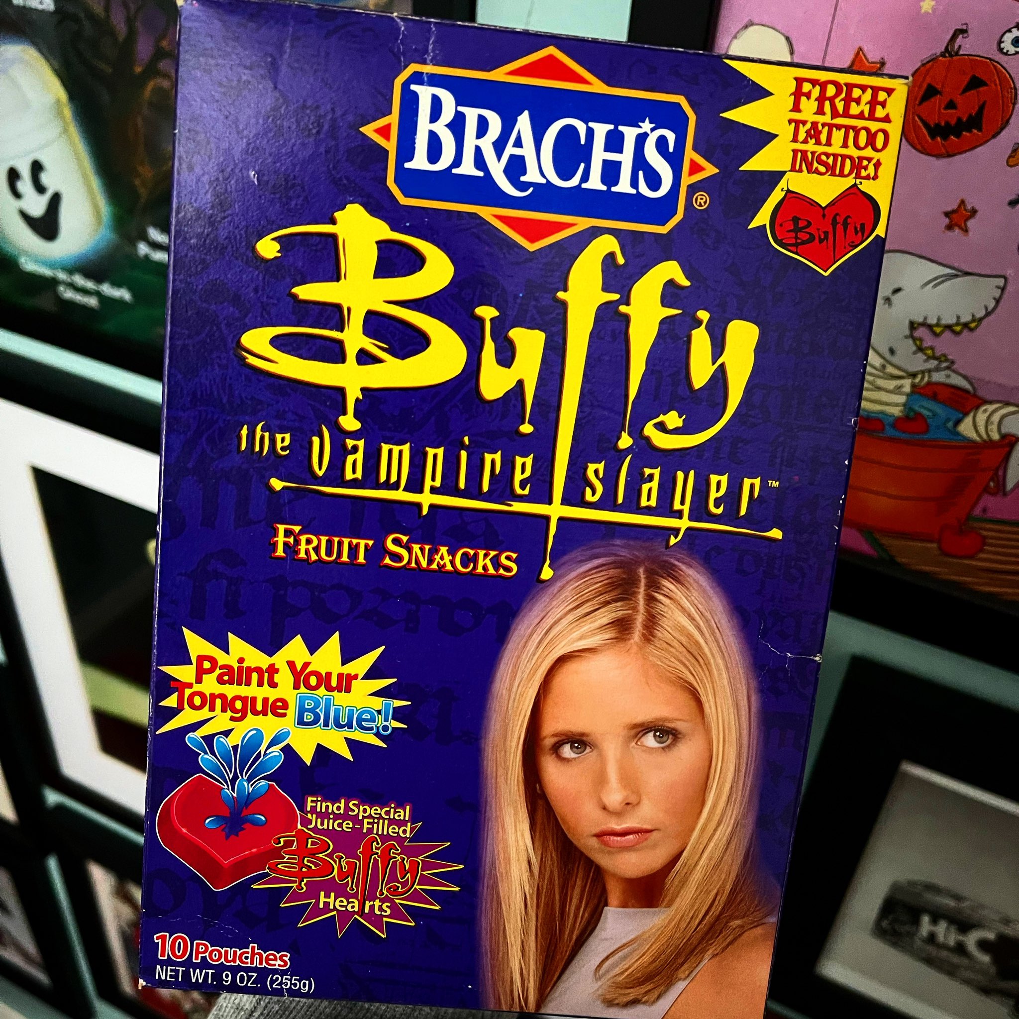 Série "Buffy" (3) - Page 16 FZ5G4WTXgAEBcAX?format=jpg&name=large