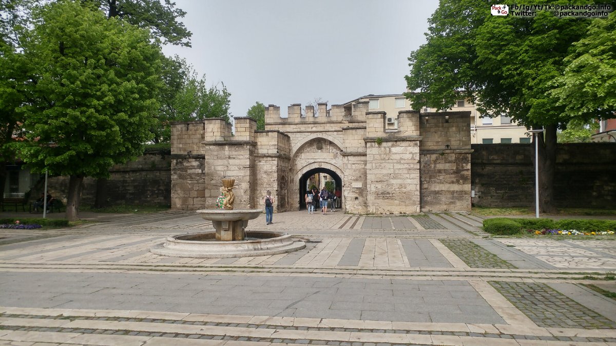 packandgoinfo's tweet photo. Have you been in #Kaleto #OttomanGates , #Vidin #Bulgaria ??! 😃😍🇧🇬👇
https://t.co/Mbz5IQqBko
#България #Видин #picoftheday #Travel #traveling #fun #life #nature #beauty #beautiful #Summer #adventure #SummerVibes #USA #History https://t.co/RejAQNEA78