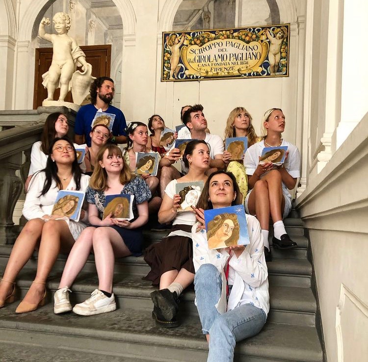 forteacademy's tweet photo. Day 5 - Inclination Exhibition ✨ 

#ClassicsAbroad2022

•••

Discover our courses in Florence &amp; Online:
https://t.co/DZTZHfGj3p
￼🏛🌿

#igersfirenze #artemisiagentileschi #inclination #frescomaking #renaissanceart #michelangelo #davinci #sophonisbaanguissola #laviniafontana https://t.co/jA4H5WB0eI