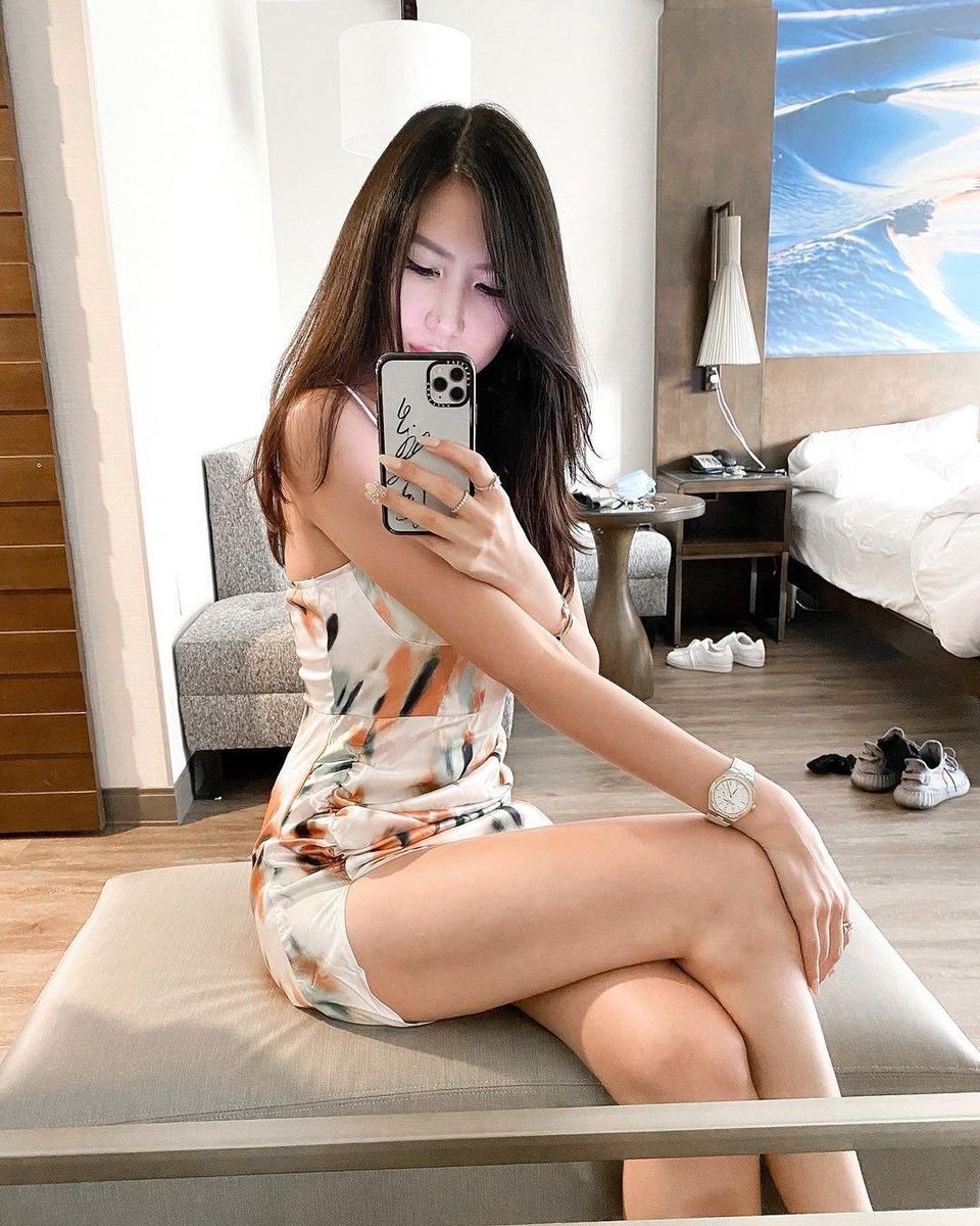 hahthv's tweet photo. I will go shopping to buy some necessary things for my house and some cosmetics for me!

Every day is a successful day for me!
So, I always try to make the best! https://t.co/opW3s3K4Qs