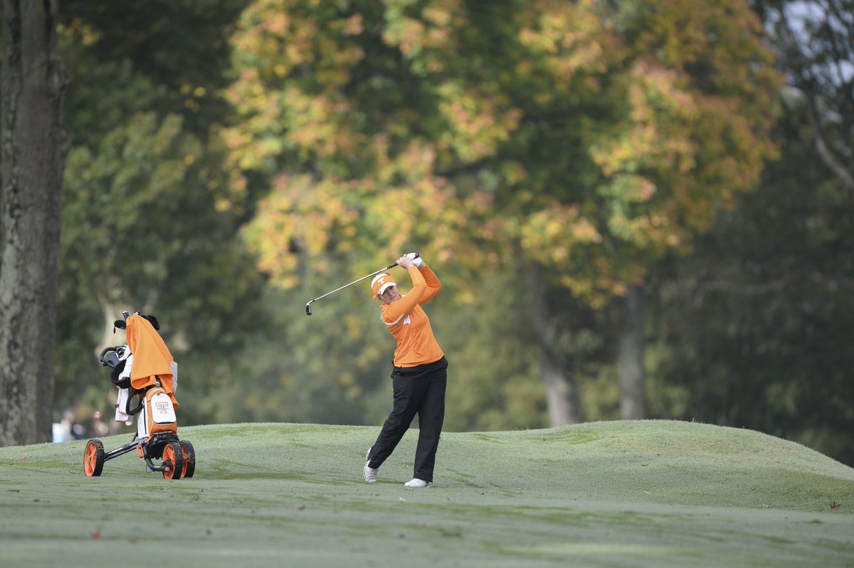 Throw🔙 Thursday

During her senior season as a Lady Vol, <a href="/AJNewellGolf/">AJ Newell</a> shot 6-under to win her first collegiate tournament at the Westbrook Spring Invite💪

#GBO🍊⛳️