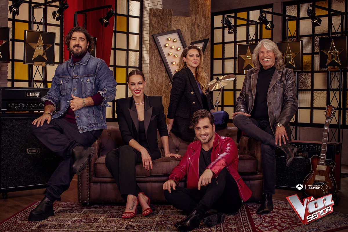 bustamanters's tweet photo. En la última edición Senior de @LaVozAntena3 ✌🏻, anunciaron la participación como coaches de @David_Busta 💙, @antoniorozco10 🧔, @npastorioficial 💃, @jose_merce_oficial 👏 https://t.co/EIZJ5fzGBg