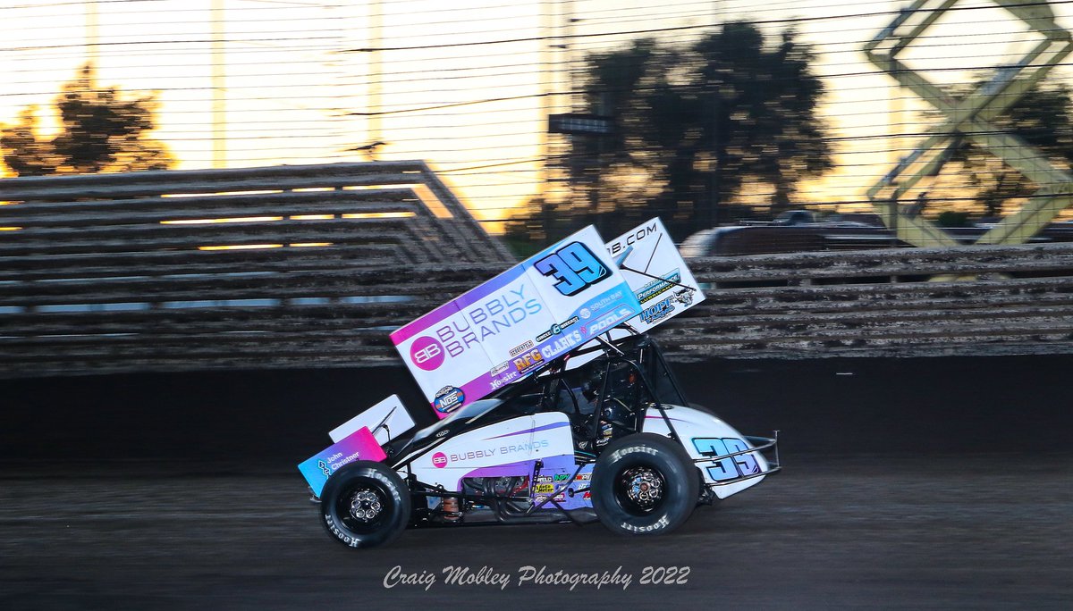 That <a href="/SwindellSpdLab/">Swindell SpeedLab</a> hot rod design for <a href="/KnoxvilleNats/">Knoxville Nationals</a> is looking sharp!!!