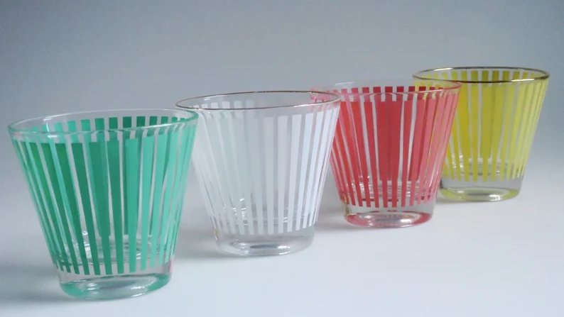swirlingO's tweet photo. 1950s High Ball #Glasses #Setof4 Pastel #Striped Drinking Glasses #teamunity #TMTinsta #kitsch #pastelKitchen https://t.co/6rslOJktTW https://t.co/yERDIxv510