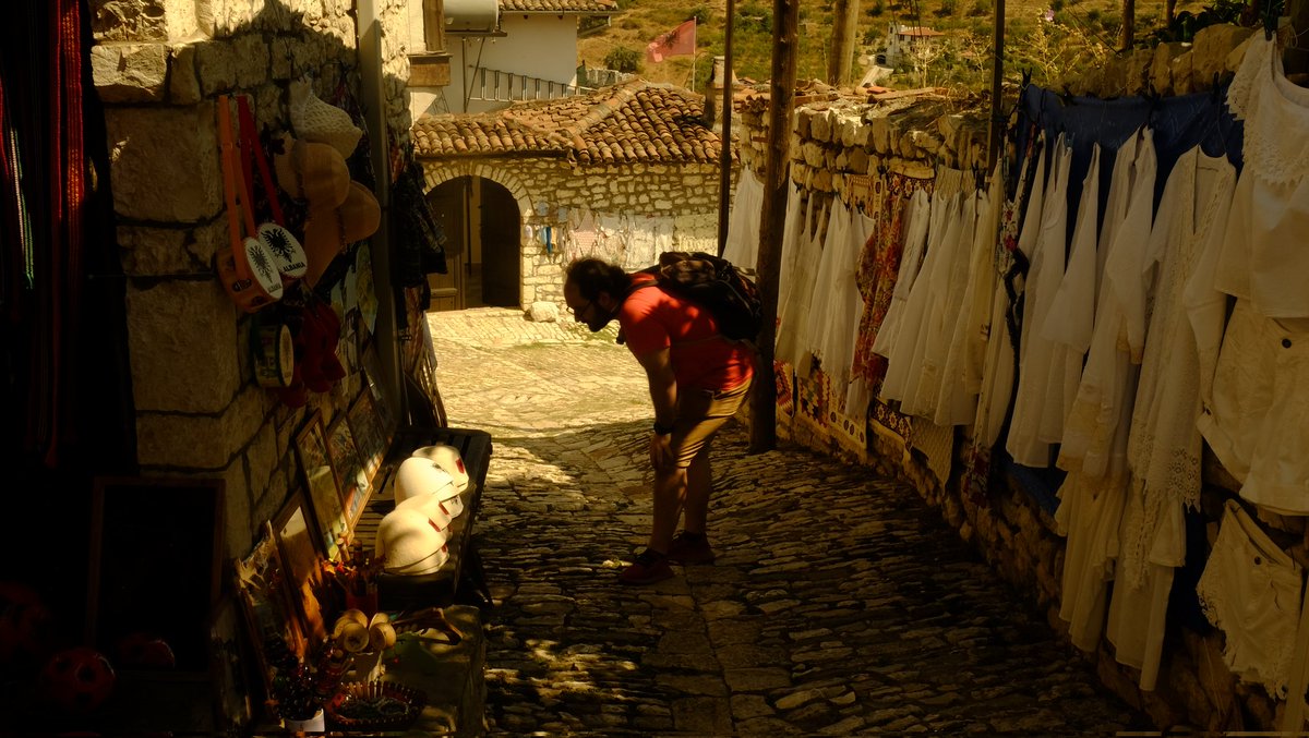 KleinMuci's tweet photo. Berat, 2022

The second picture was what I had just decided to buy in the first picture. The illustration on which it lays on is a painting of #Berat by Edward Lear in 1848. https://t.co/sRYz6nTAqJ