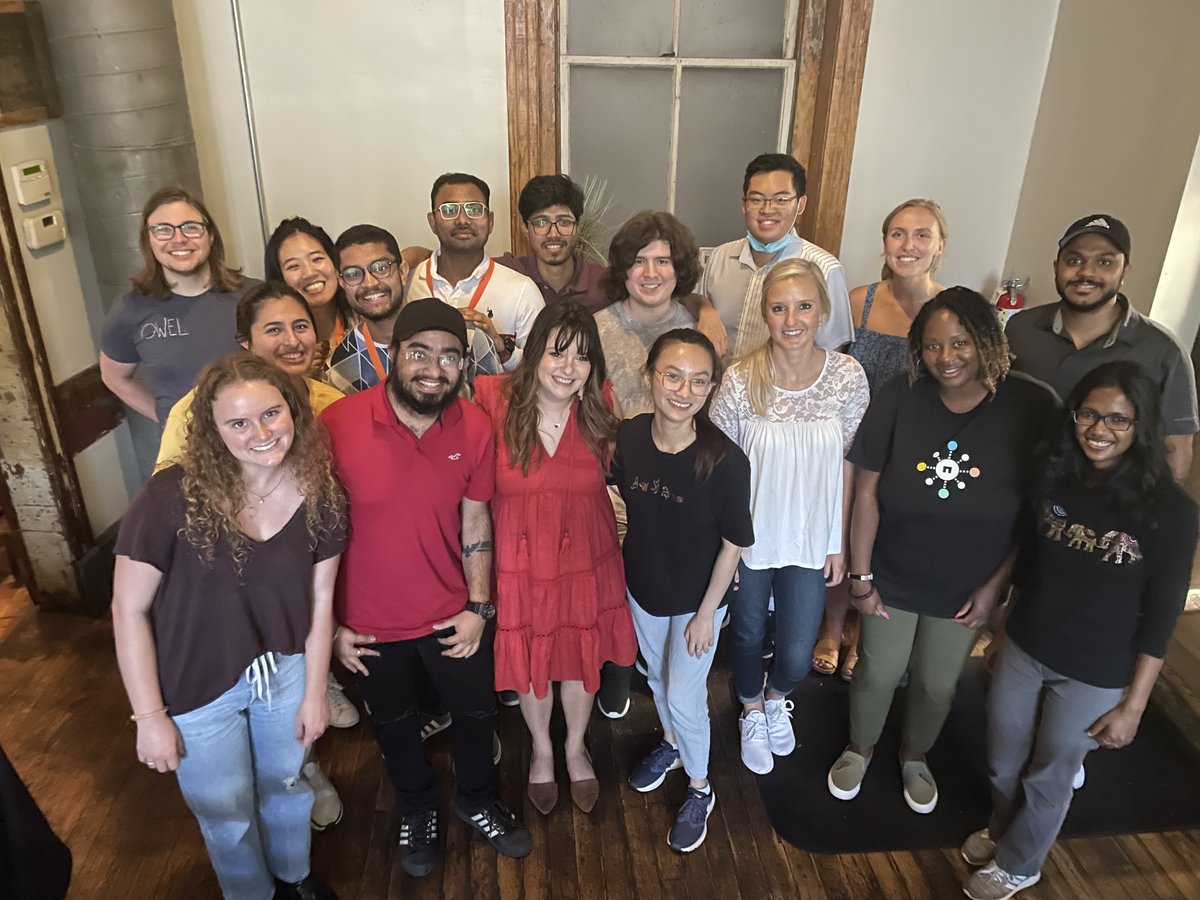 LifeAtNetApp's tweet photo. #TBT to this year's #NationalInternDay! We celebrated our incredible @NetApp interns with a virtual event for remote interns and in-person Go Games in Raleigh, NC, & San Jose, CA.
#LifeAtNetApp #NetAppInternLife
@TheGoGame @wevetogether https://t.co/ijcnFjJYMs