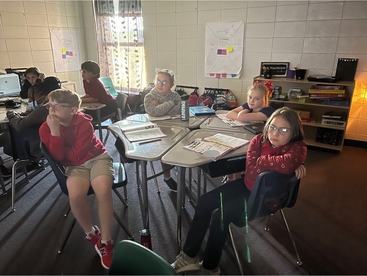 GriffinsNDUE's tweet photo. Ms. Harkins’ class is learning to “Think Win Win” with the story of The Rainbow Fish! This lesson will help students learn to find ways to compromise when working with others and build conflict resolution skills! https://t.co/oMhNP86evE