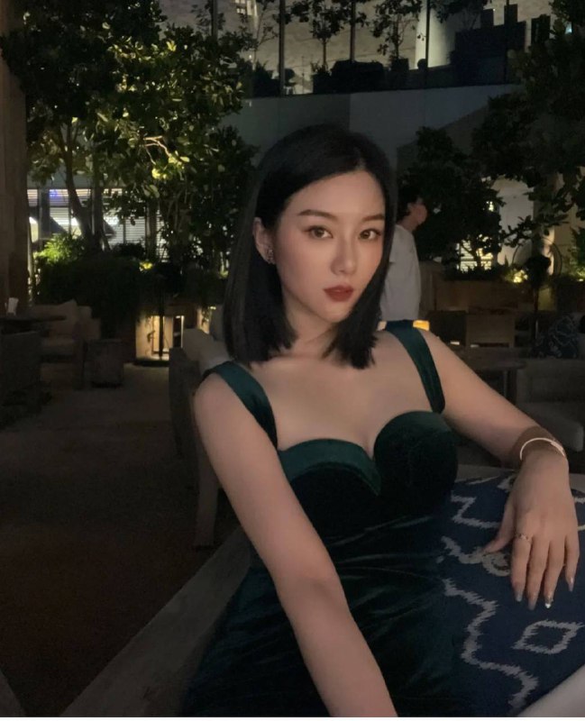 BTCETHBC's tweet image. #ETH #加密货币 #BTC BlackRock launches private trust offering direct bitcoin exposure