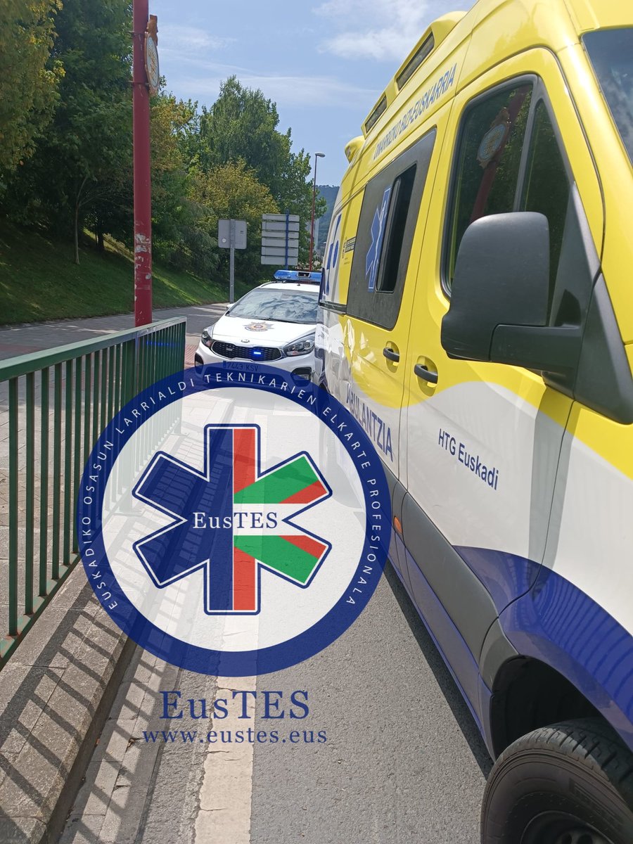 Aviso en #Barakaldo. Acude ambulancia SVB de @htgroup112 por accidente de…