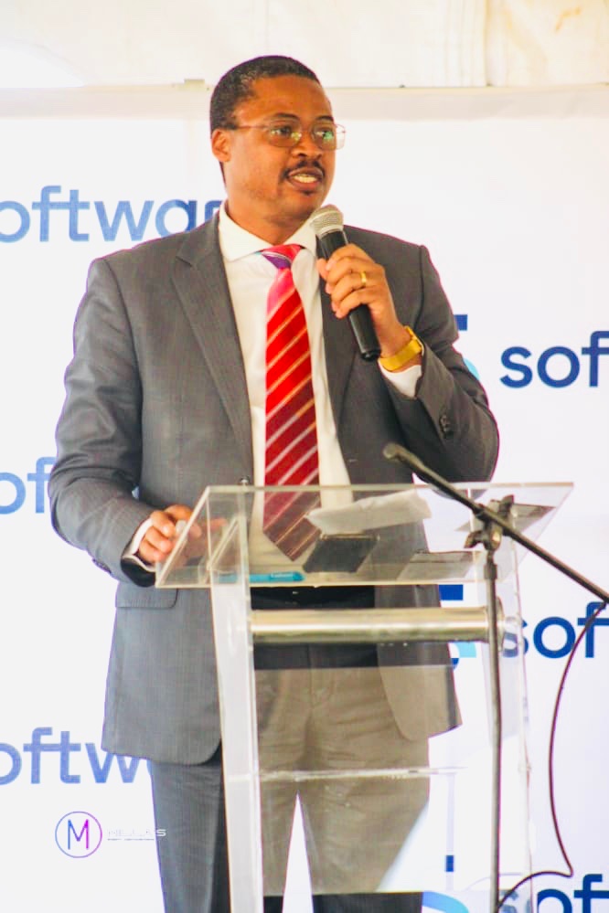 MliboQ's tweet photo. I am pleased to note that  the Lindamahle innovation launch recognises the importance of achieving high levels of competence in literacy, numeracy, coding, Robotics, Entrepreneurship, Maritime Economics, Agriculture and Information Technology. MQ https://t.co/rqejuPju0c