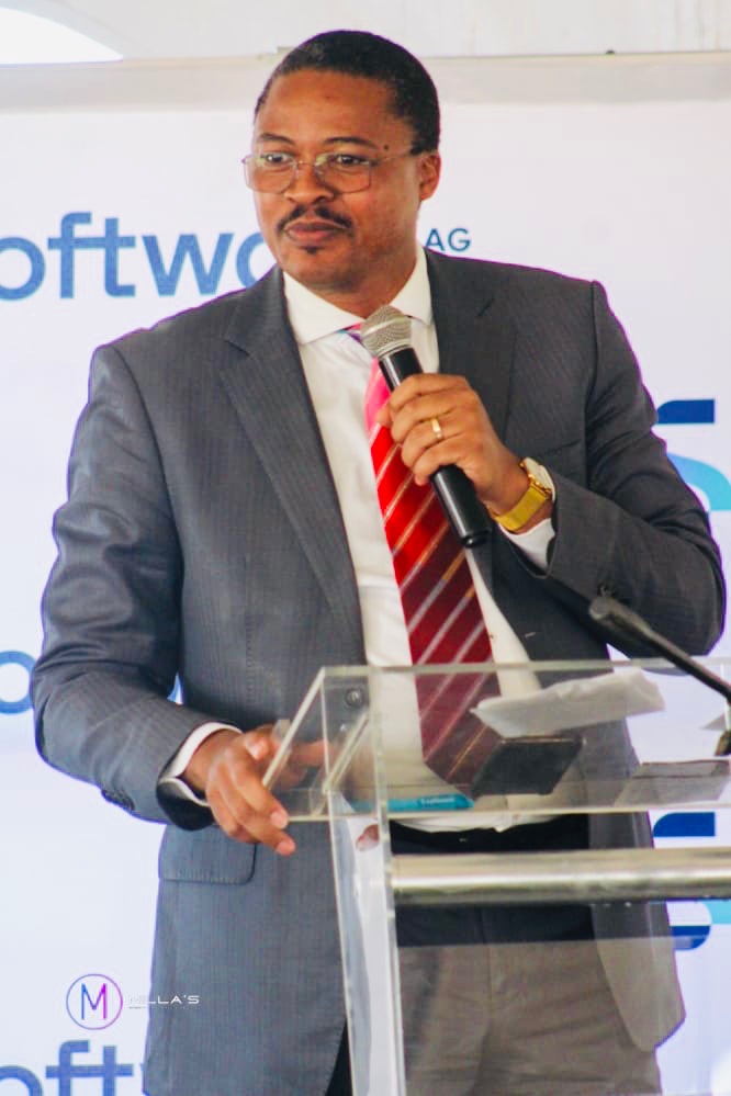 MliboQ's tweet photo. I am pleased to note that  the Lindamahle innovation launch recognises the importance of achieving high levels of competence in literacy, numeracy, coding, Robotics, Entrepreneurship, Maritime Economics, Agriculture and Information Technology. MQ https://t.co/rqejuPju0c