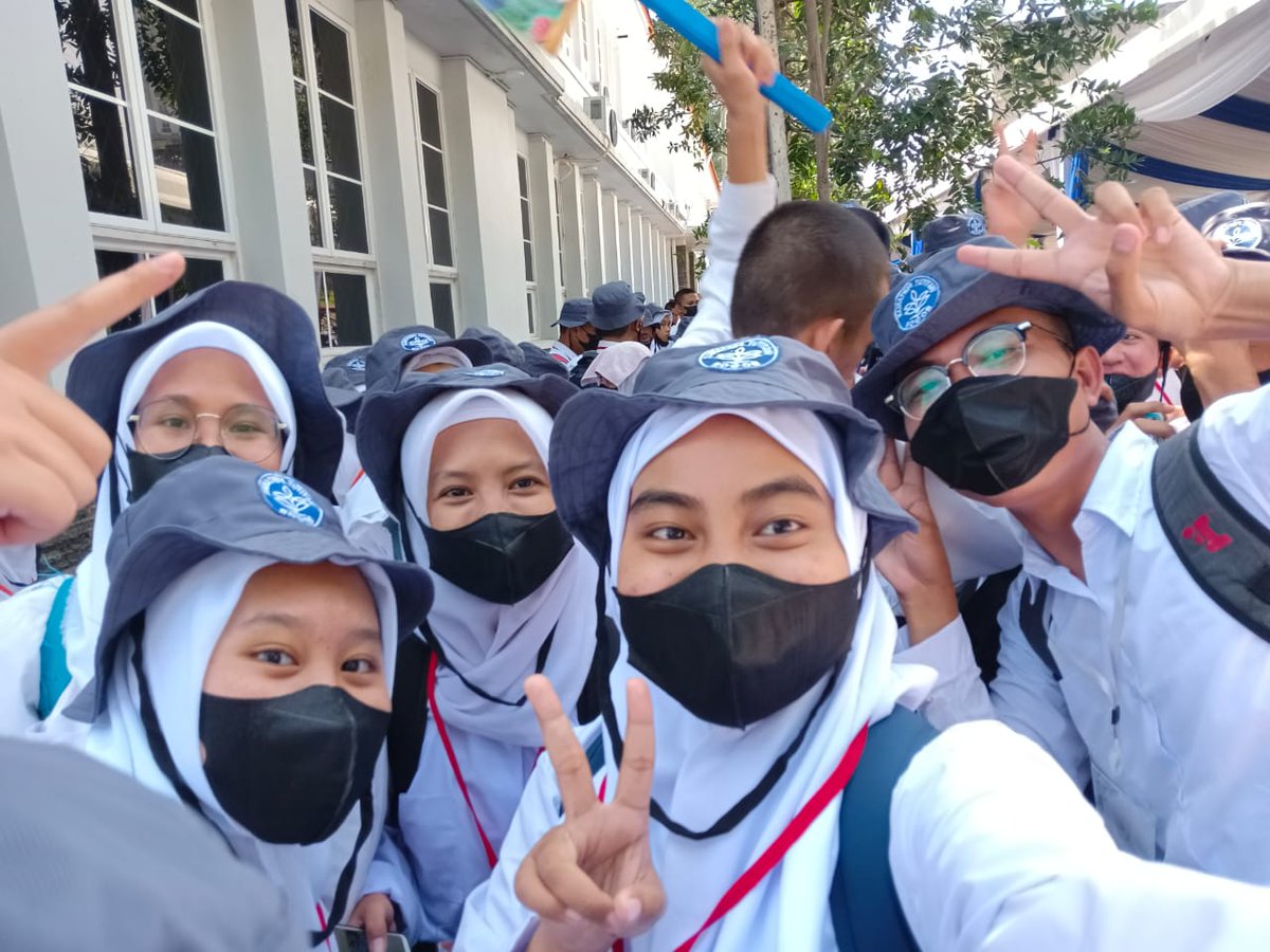 raauraaaaaaa's tweet photo. Day 1 MPKMB panik karna hari pertama tapi ternyata seru abiss💥
#VOKASIIMPACT #MPKMB59SVIPB #IPBDIGDAYA #VOKASIJUARA  #TheGlimpeStoryofGatamalaAgrinawa https://t.co/LbAjrOYxeH