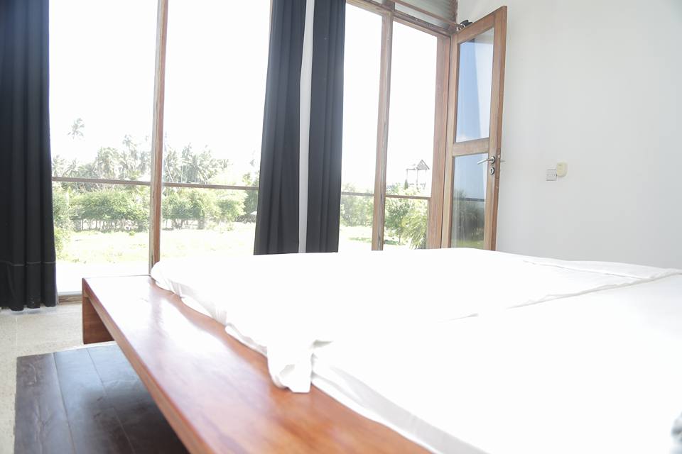 kanma_kenya's tweet photo. Stay in Diani beach to celebrate your 5th up to 13pax in this 4/6bedrooms villa with all amenities and beach front #HolidaysKenya #vacationsKenya #KaribuKenya #CheckNTV KICC Waiguru Pauline Njoroge Raila Odinga #WilliamRuto #Doyen Isaac Ruto Tuju #Kisumu #Eldoret #Sifuna #Elect https://t.co/n4zdutxIjC