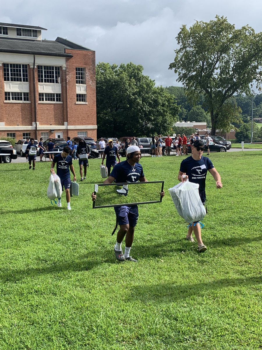 E&H Football tweet media