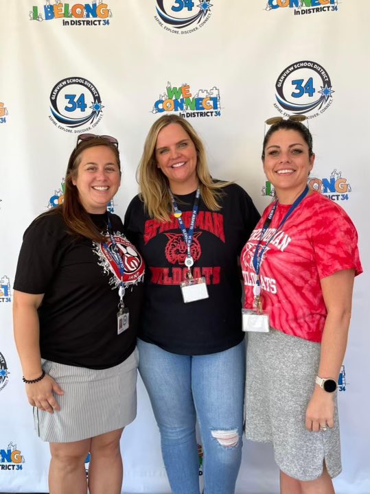 Springman admin had a great time at our Community Connect Fair! #WildcatWayD34 #WeAreD34 <a href="/MeganChin_D34/">Megan Chin</a> <a href="/MRussell_D34/">Megan Russell</a>